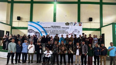 Ken Setiawan bersama Eks Simpatisan HTI Garut Bacakan Deklarasi Ikrar Setia kepada NKRI