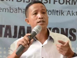 FORMAPPI Kritik DPR yang Lebih Pilih Mengunci Pintu Parlemen